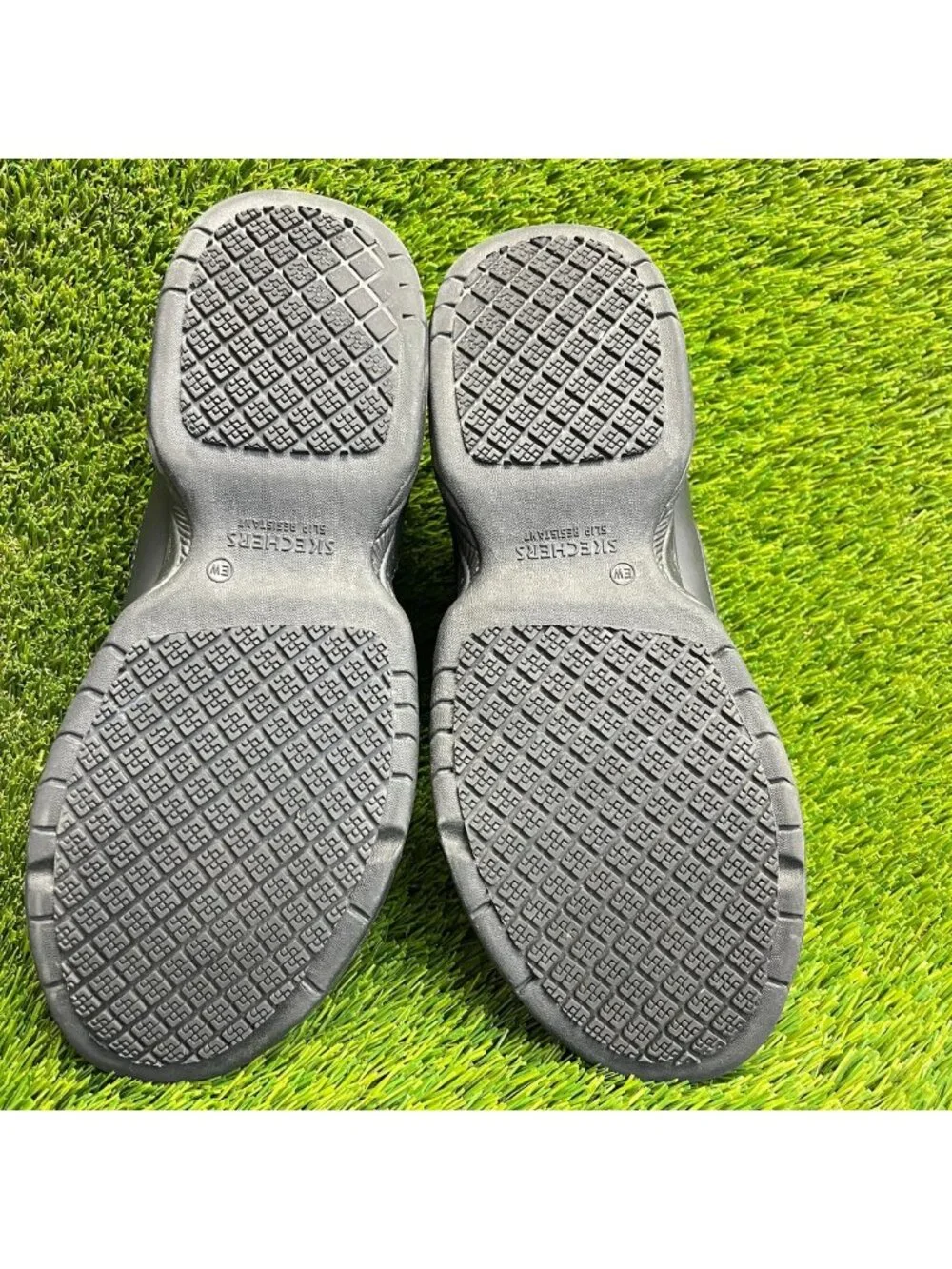 Skechers please review